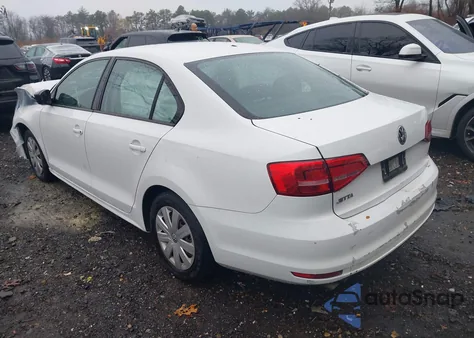 2015 Volkswagen Jetta 2.0L S z USA, uszkodzony, nr VIN 3VW2K7AJ0FM315449